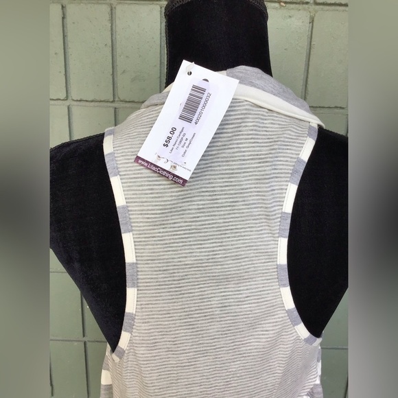NWT- This elegant vest by LiLac Maternity Brand has a beautiful striped pattern. - Picture 7 of 10